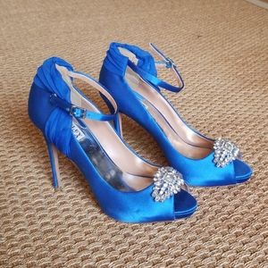 Badgley Mischka royal blue satin peep toe heels